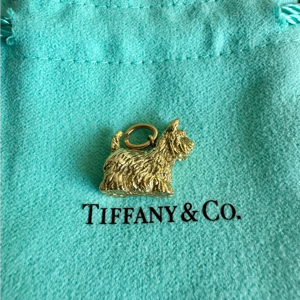 Tiffany & Co 18K Yellow Gold Dog Scottish Scottie Terrier Charm Pendant